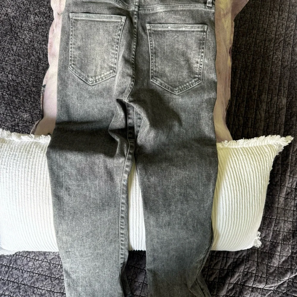 7 For All Mankind The High-Waist Slim Kick Flare Jeans Washed‎ Black SIZE: 27
